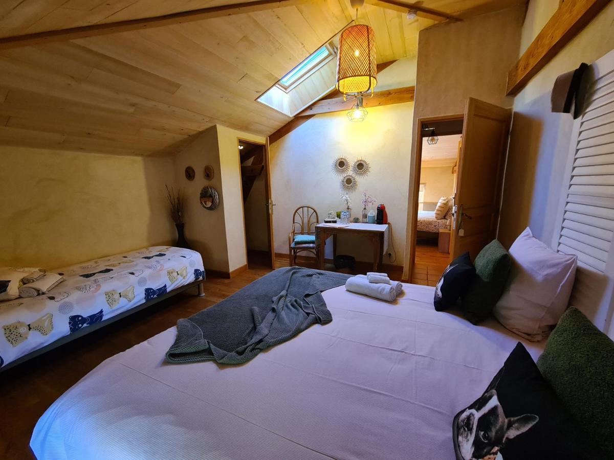 Le Coq En Repos Bed & Breakfast Saint-Sylvestre-sur-Lot Exterior photo