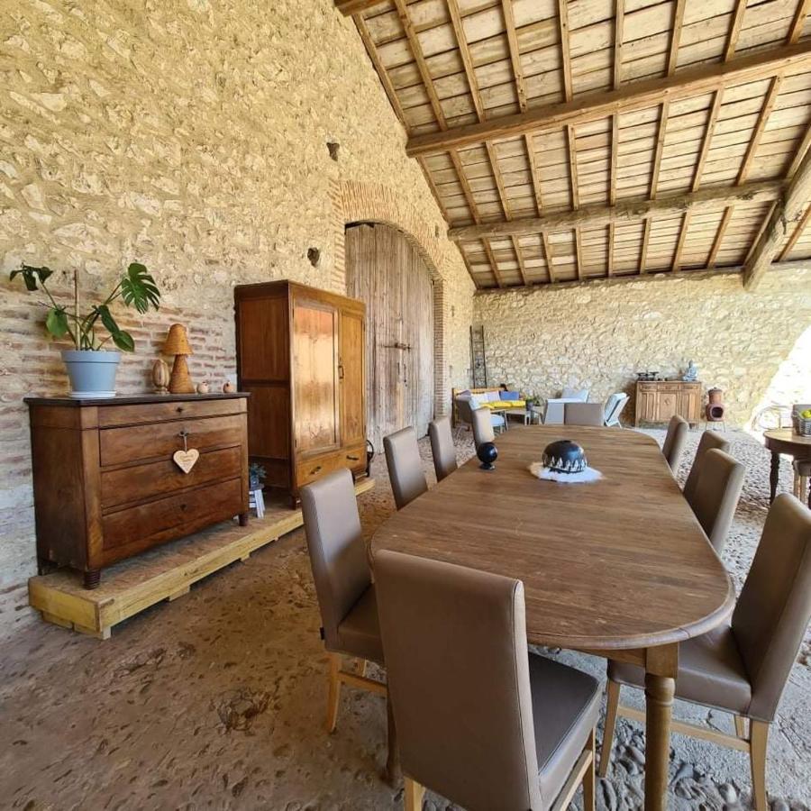 Le Coq En Repos Bed & Breakfast Saint-Sylvestre-sur-Lot Exterior photo